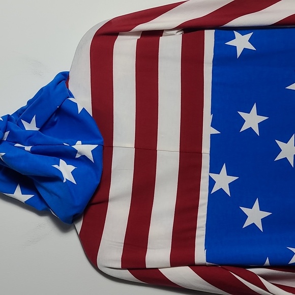 LULAROE Amber Hoodie Patriotic Blue and Red Star And Stripe Sweatshirt Size XS - Picture 13 of 16